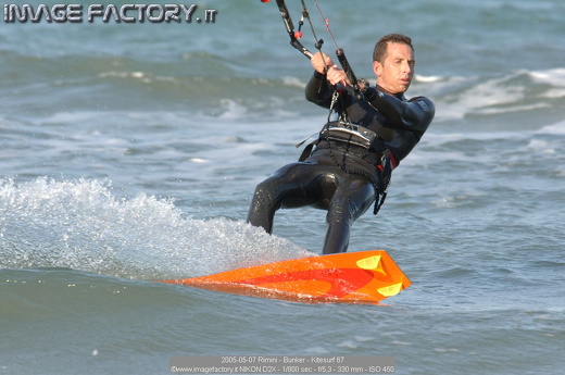 2005-05-07 Rimini - Bunker - Kitesurf 67